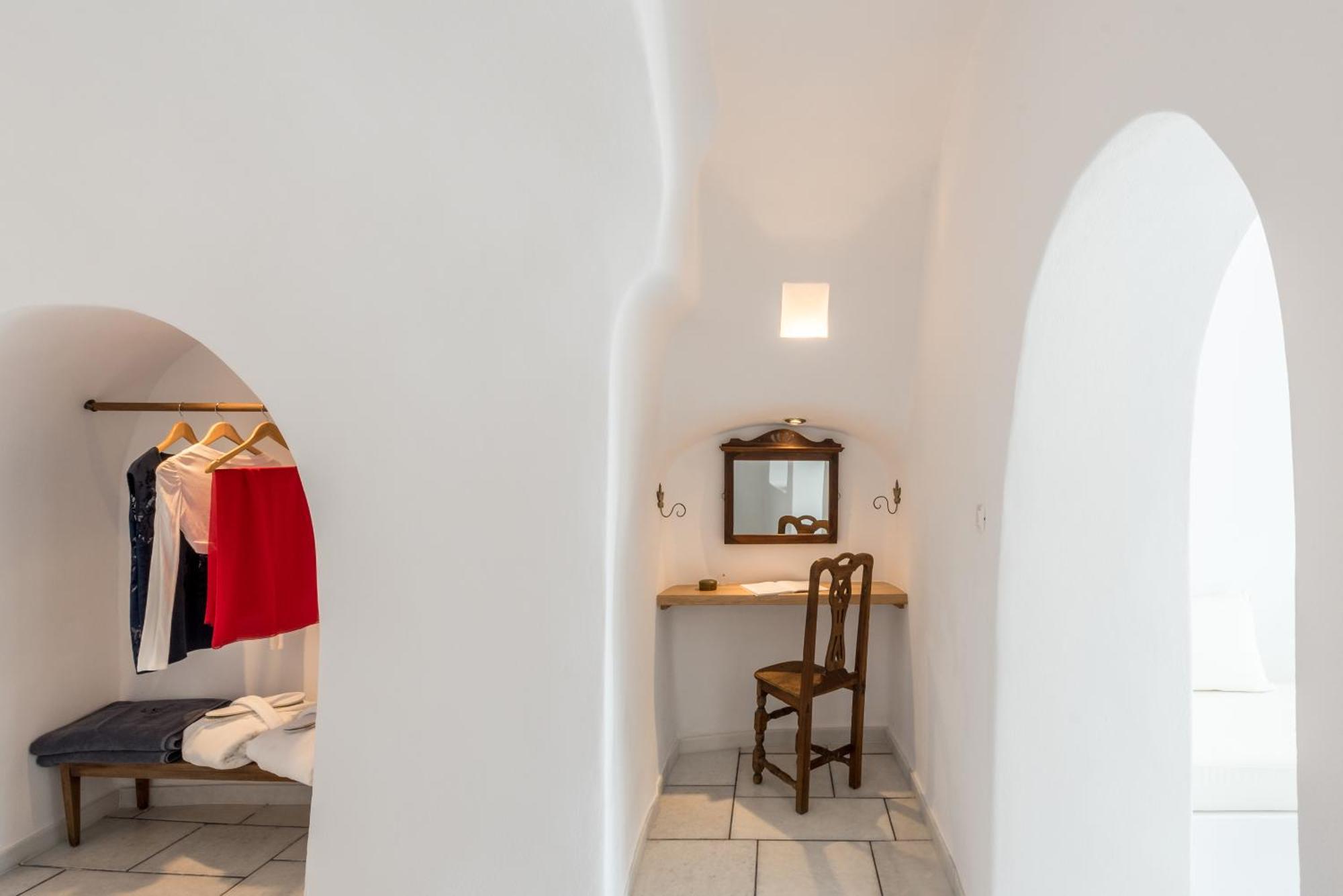 Chelidonia Luxury Suites Oia  Esterno foto