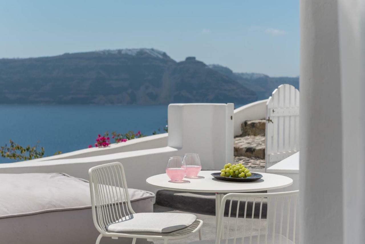 Chelidonia Luxury Suites Oia  Esterno foto